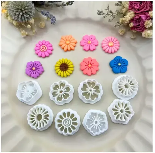 cortantes plastico mini para fondant masas modelo flores mini x8 medida 26mms 0